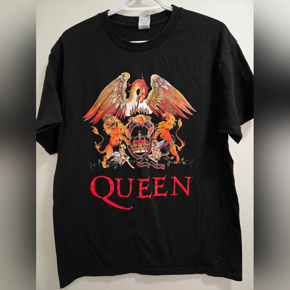 Mens Queen band  TShirt